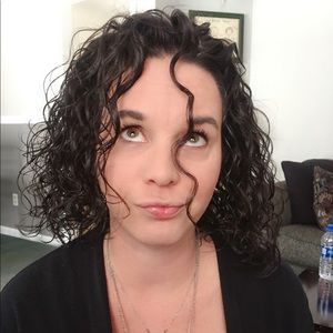 Meet your Posher, Kristen